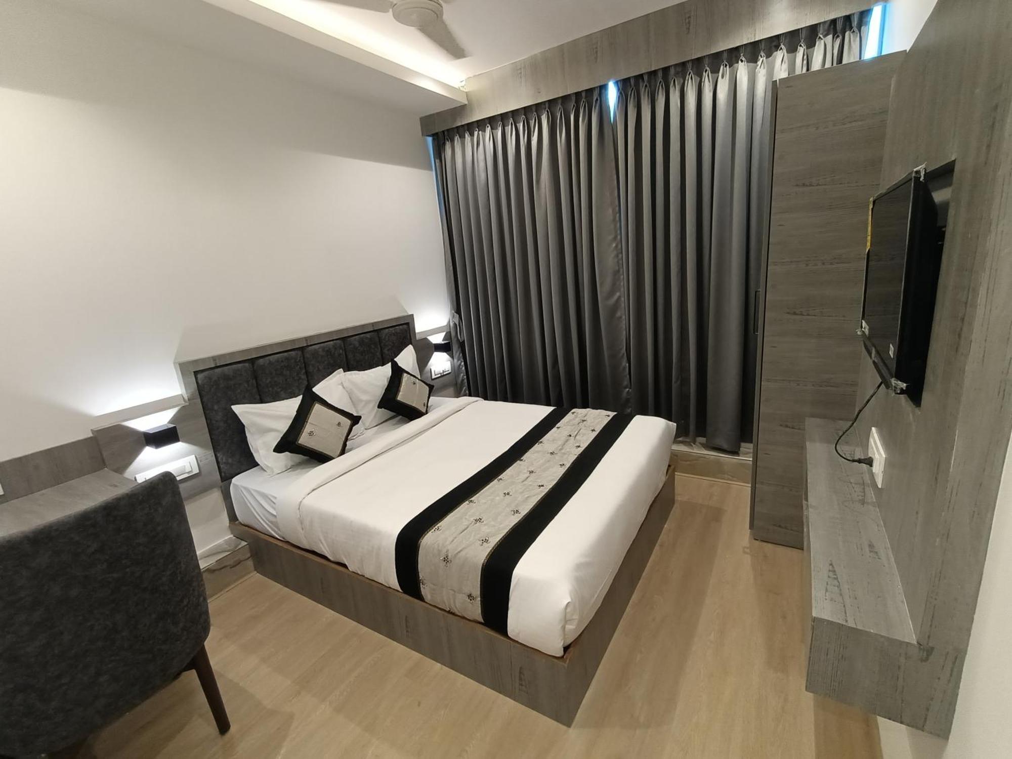 Hotel Beverly Palace Santacruz - Near Bkc - Mumbai Airport T1 المظهر الخارجي الصورة